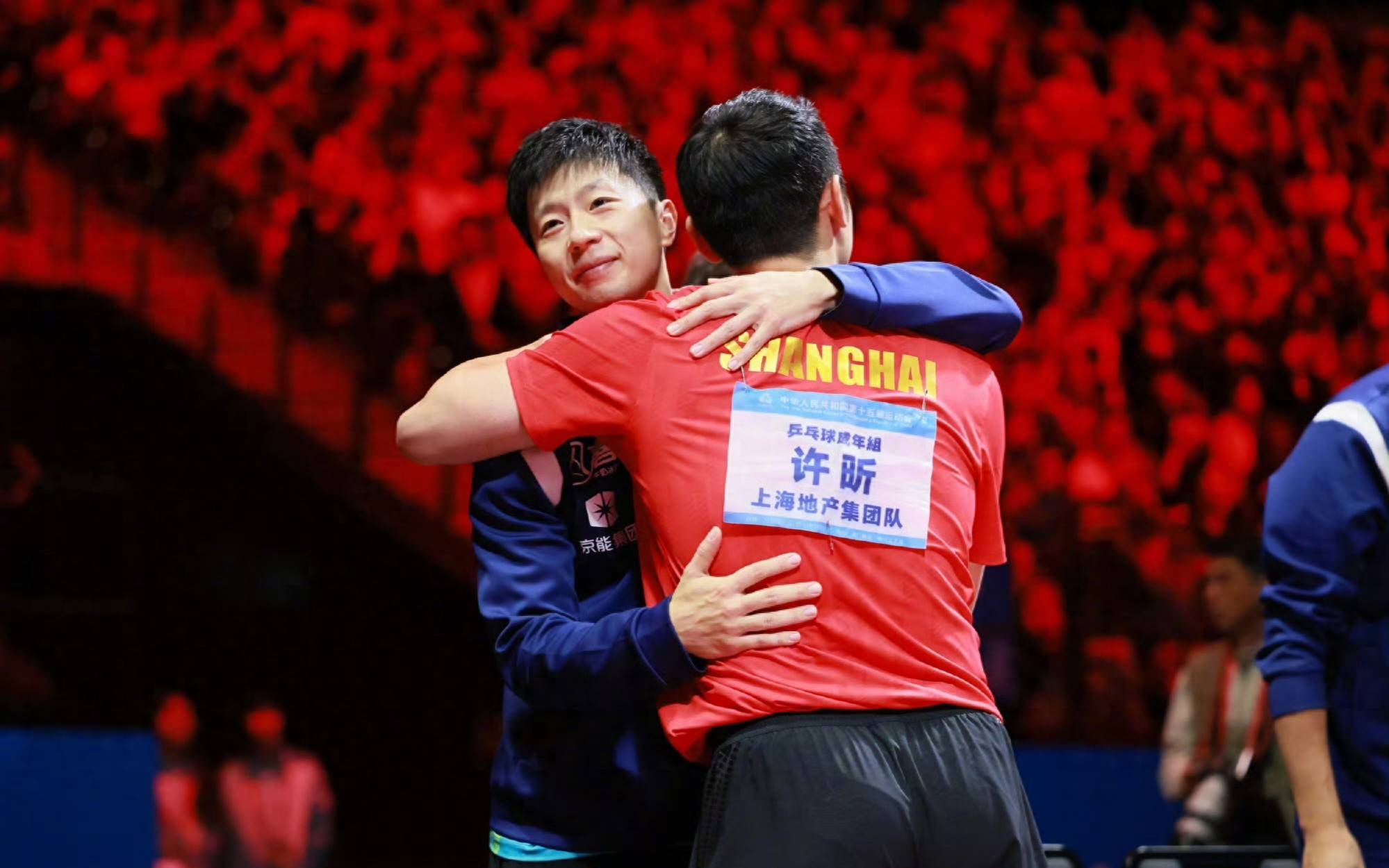 法国队翻盘葡萄牙队，马龙点燃赛场