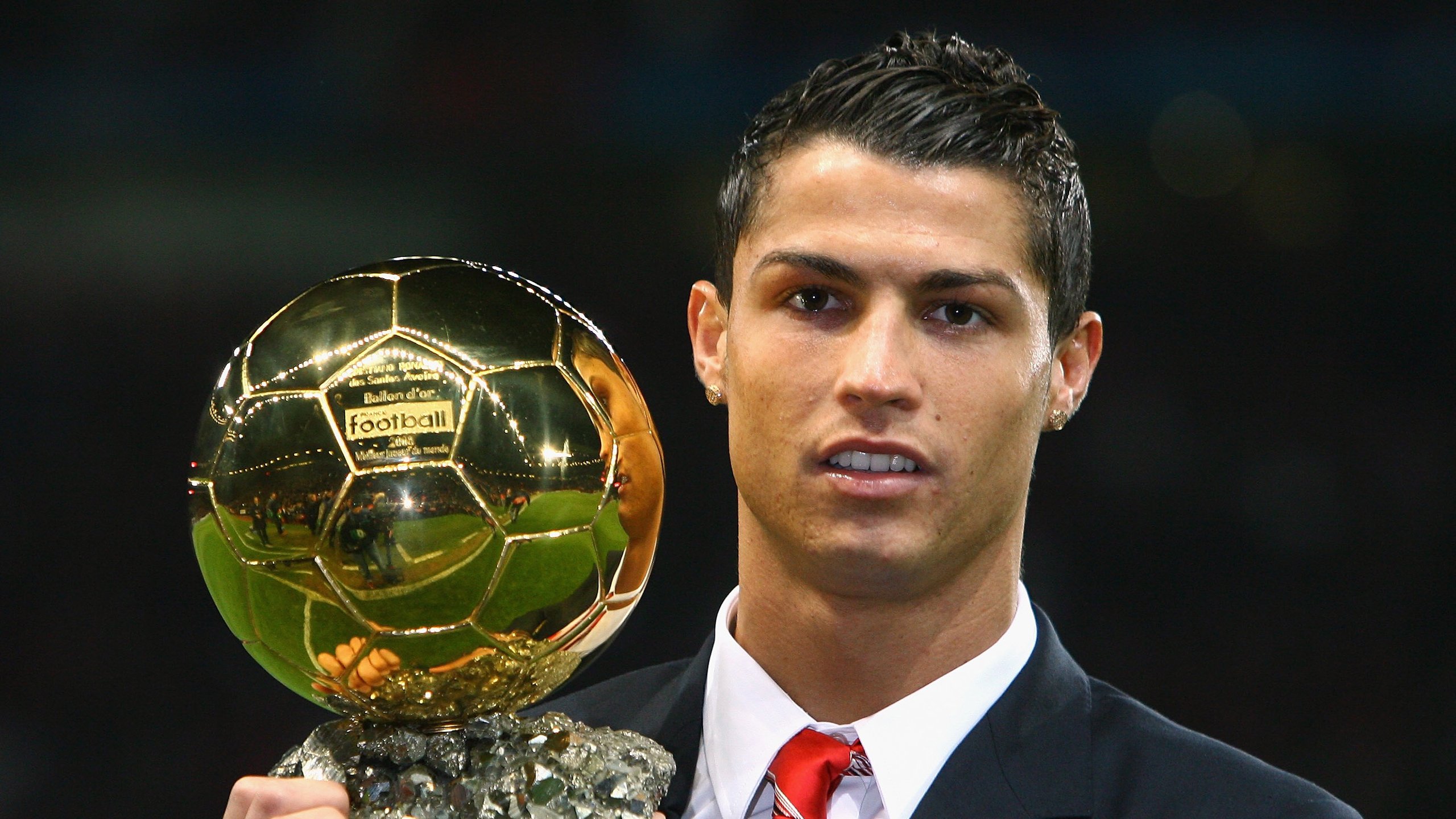 绿茵场上的独行侠,意甲焦点战中的孤胆英雄与灰熊式防线的溃败